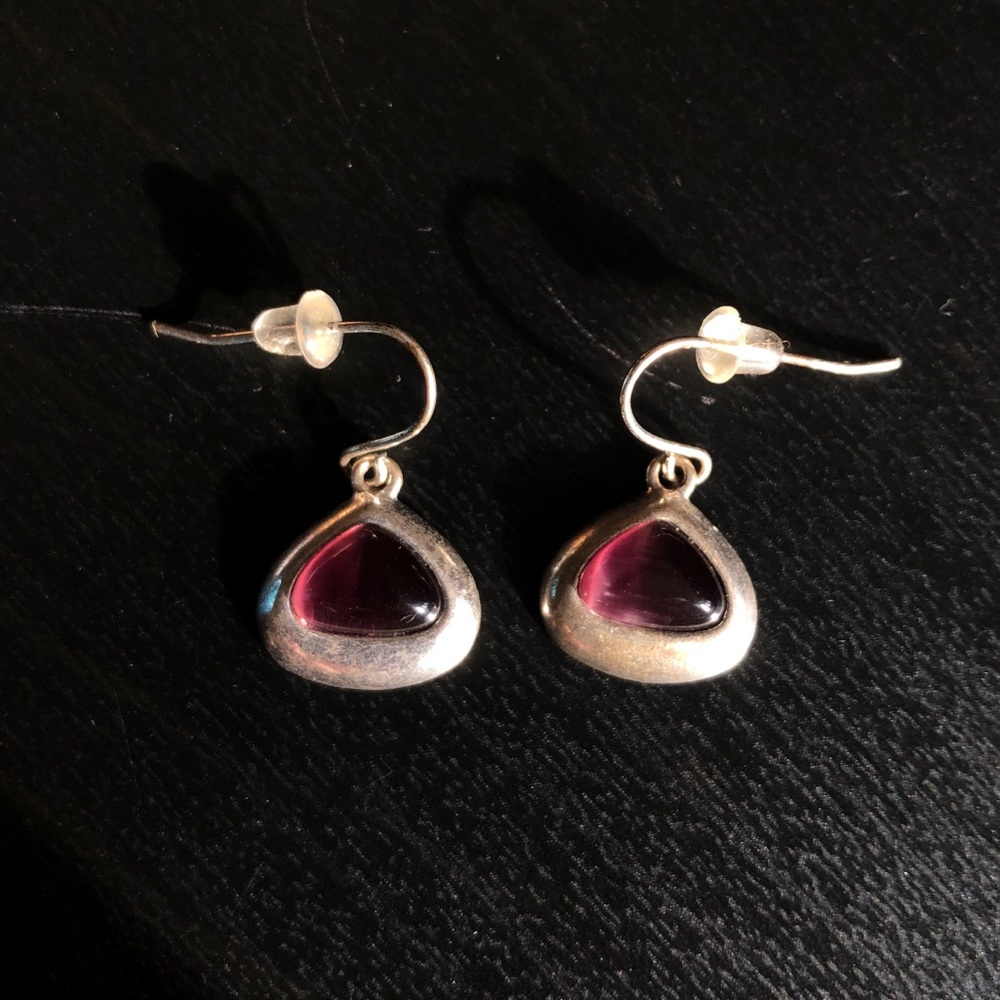 💜 Purple triangle drop earrings 💜